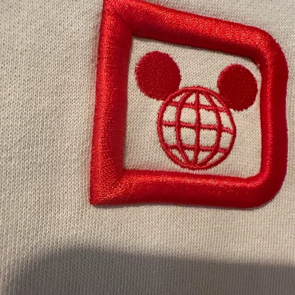 NWT Cream Crewneck Sweatshirt with Embroidered Details - Picture 4 of 14